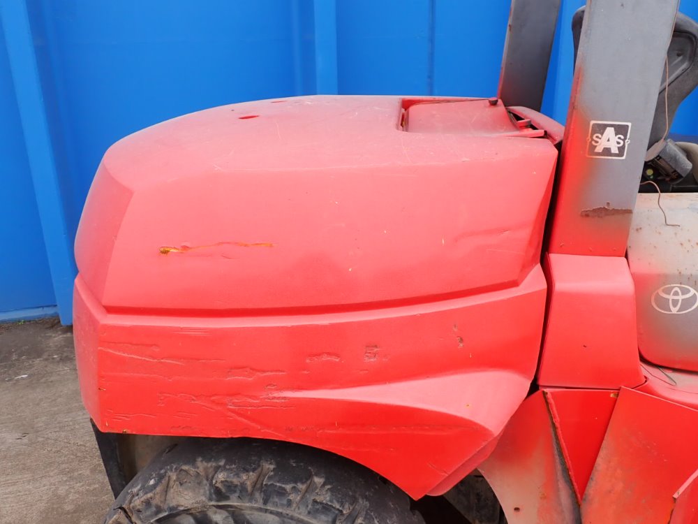 2011 Toyota 7FDU70 Forklift (#4773)